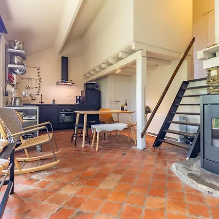 Envie de vous évader dans la vallée de la Meuse? Hastiere-par-dela Extérieur photo